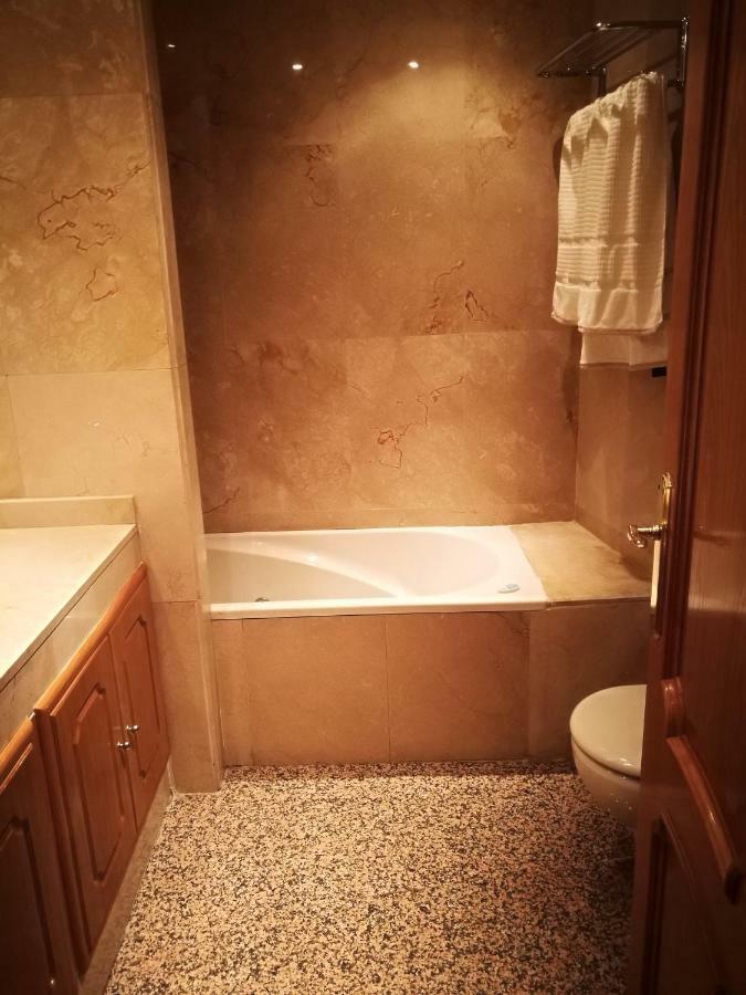 Apartamentos Torr Av America - Lopez De Hoyos - Chamartin Madrid Exteriör bild