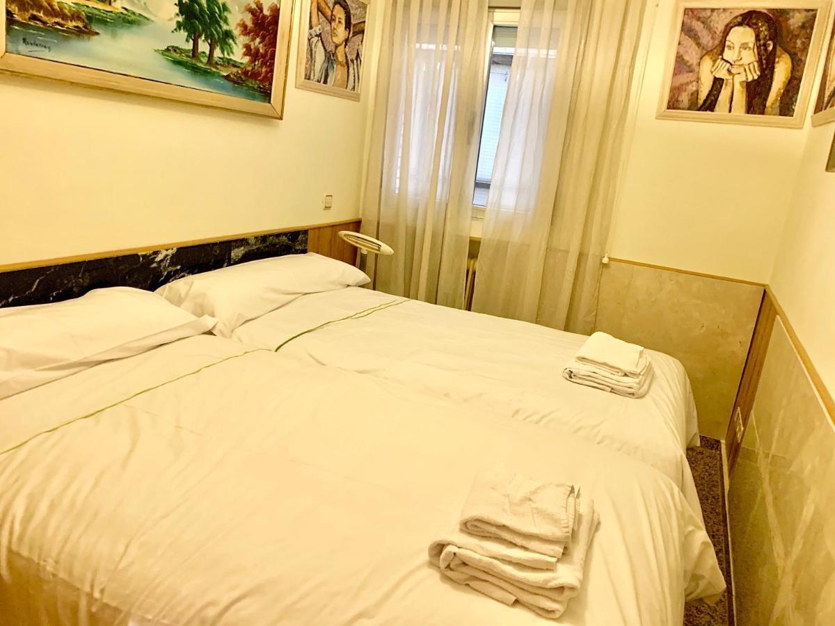 Apartamentos Torr Av America - Lopez De Hoyos - Chamartin Madrid Exteriör bild