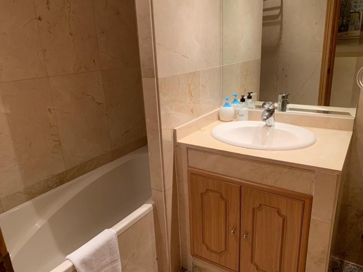 Apartamentos Torr Av America - Lopez De Hoyos - Chamartin Madrid Exteriör bild